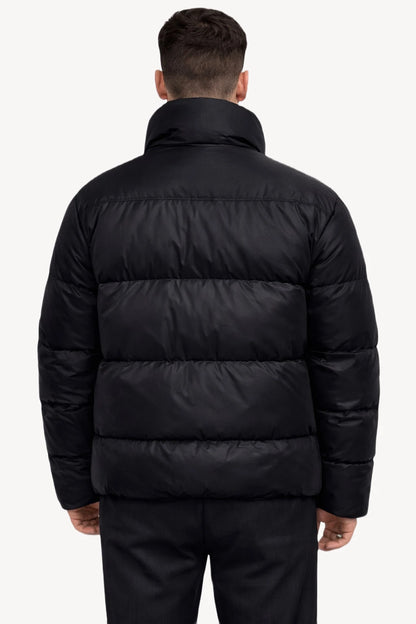 Siyah Dik Yaka Kapitone Erkek Şişme Mont