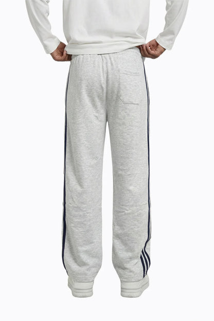 Yan Şeritli Baskılı Bol Kesim Erkek Eşofman Altı Beyaz