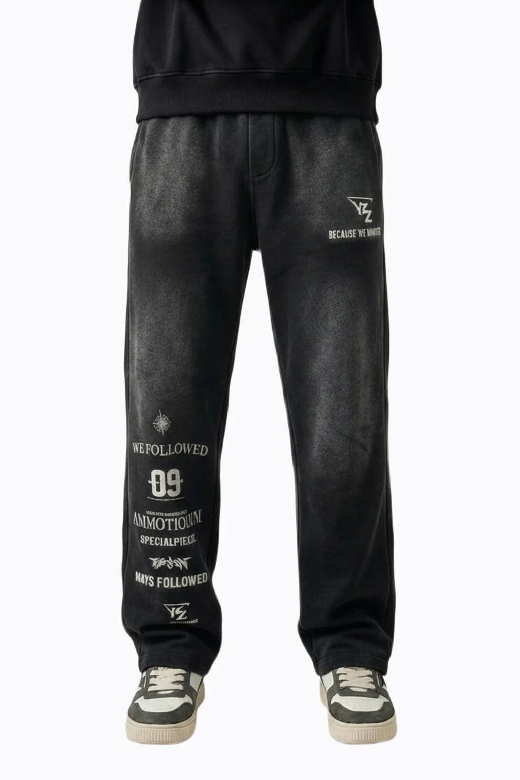 Eskitme Detaylı Baskılı Bol Kesim Erkek Eşofman Altı (Siyah)